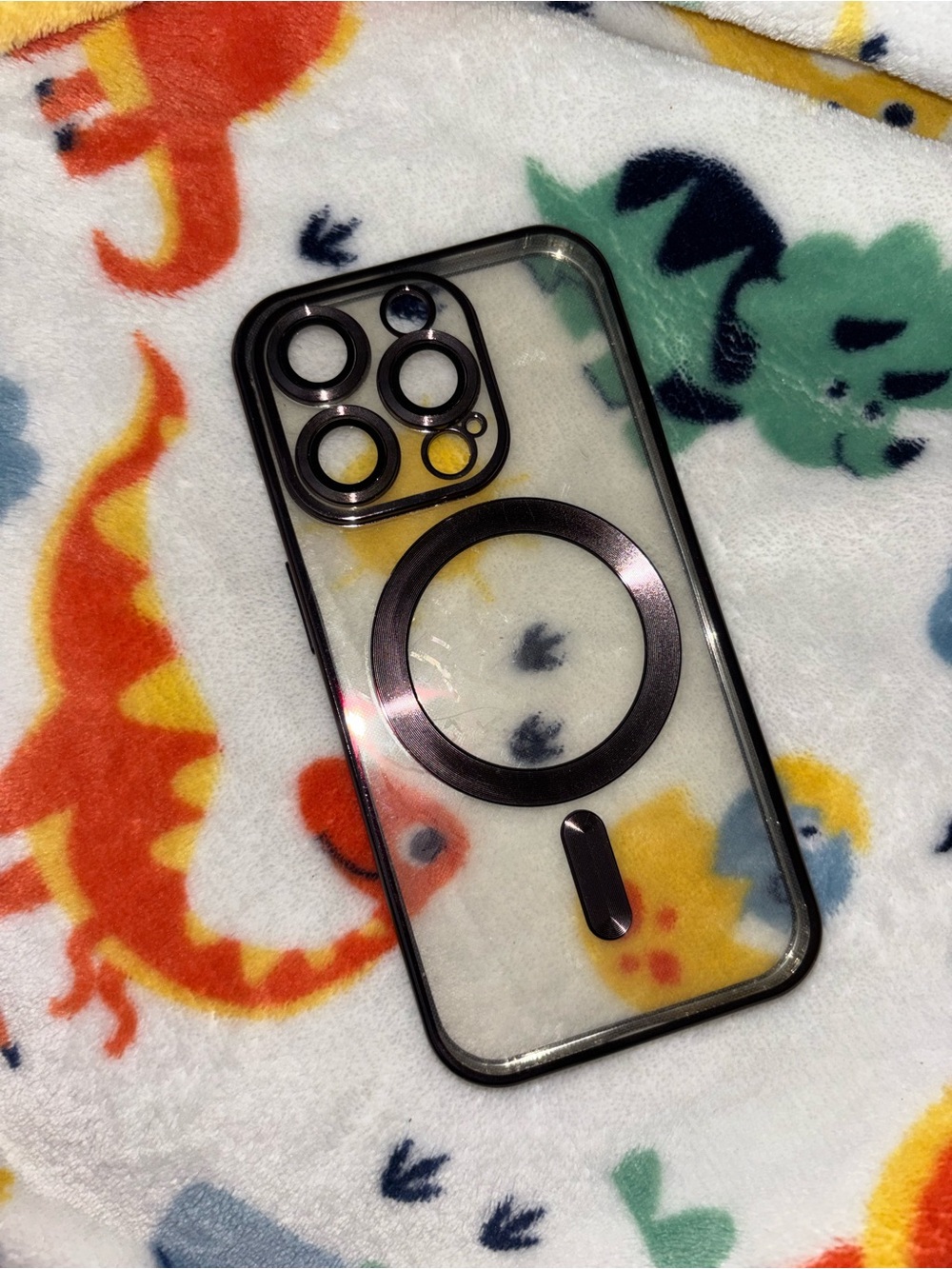 iPhone 15 pro max mClear Black Magnetic Ring Phone Case